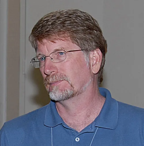 ENTOMOLOGIST Jeff Pettis talks about the plight of the honey bees at the Entomological Society of America's annual meeting in 2007. Pettis is with the USDA's Agricultural Research Service (ARS) Bee Research Laboratory in Beltsville, Md. (Photo by Kathy Keatley Garvey)