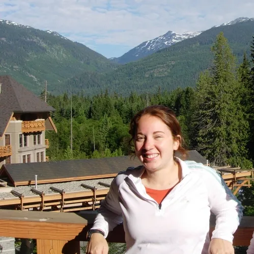 KELLY LIEBMAN is researching dengue in Peru.