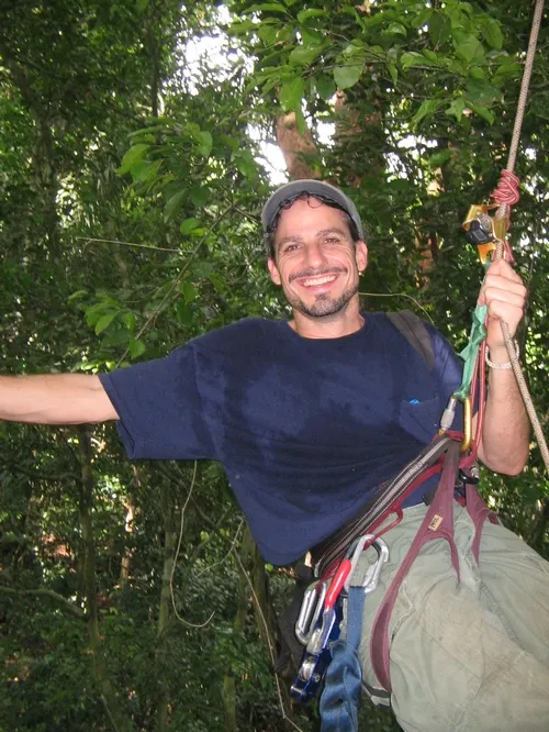 TROPICAL ARTHROPOD ECOLOGIST Steve Yanoviak, shown here in a rainforest canopy in Peru, will speak on Wednesday, Jan. 13 at a UC Davis Entomology seminar. Yanoviak is with the Department of Biology, University of Arkansas. (Photo courtesy of Steve Yanoviak)