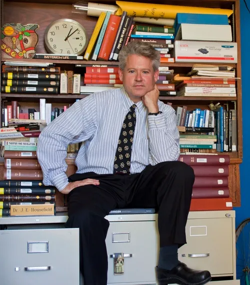 PROFESSOR OF DESIGN James Housefield of UC Davis juried the art show with entomologist-artist Diane Ullman. (Photo by Taylor Lahey)