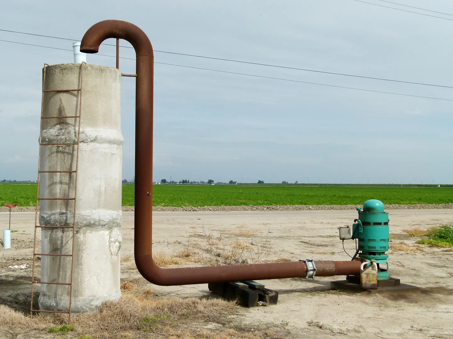 Groundwater being pumped into a standpipe Photo: L. Schwankl