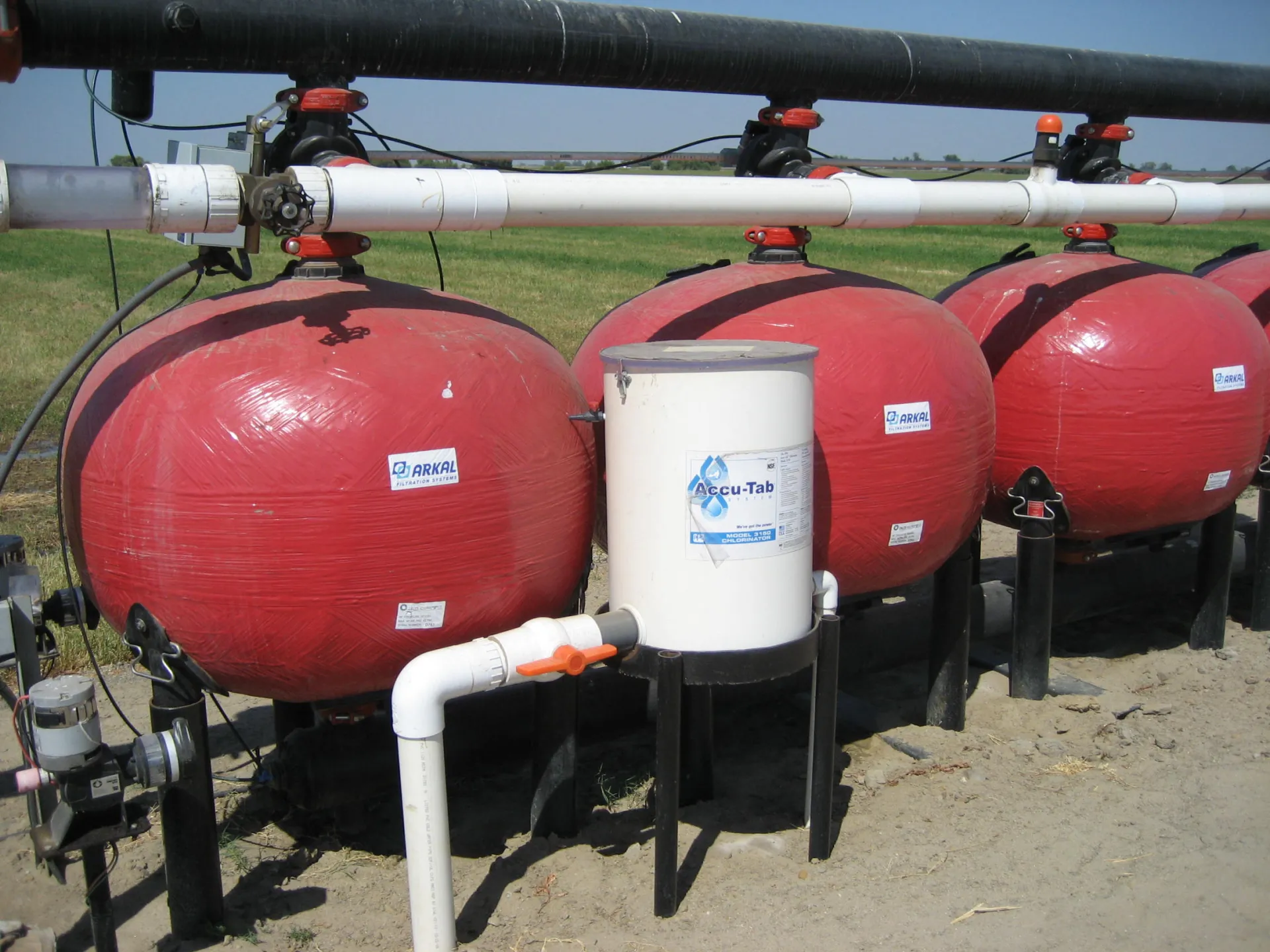 Microirrigation system that uses a tablet form of sodium hypochlorite as a biocide. Photo: L. Schwankl