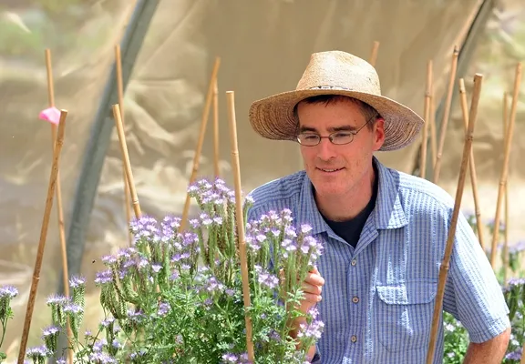 Pollination ecologist Neal Williams, associate professor of entomology at UC Davis, is one of the conference organizers. (Photo by Kathy Keatley Garvey)