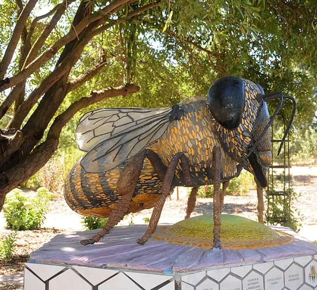 This ceramic-mosaic sculpture of a worker bee, by self-described "rock artist" Donna Billick of Davis, anchors the Häagen-Dazs Honey Bee Haven. (Photo by Kathy Keatley Garvey)