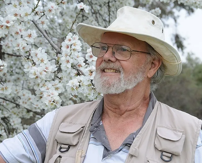 Dr. Robbin Thorp, distinguished emeritus professor of entomology (Photo by Kathy Keatley Garvey)