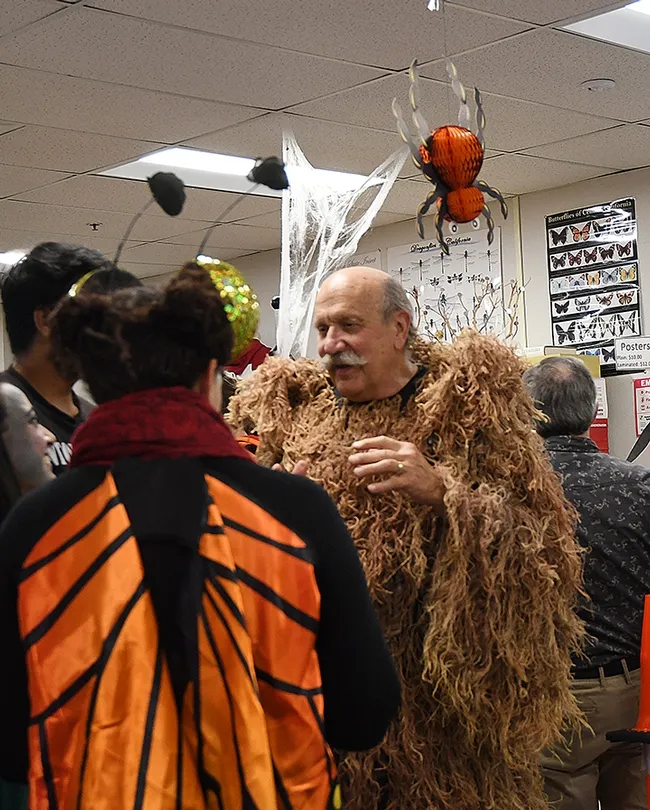 Forensic entomologist Robert Kimsey wore his ghillie suit. (Photo by Kathy Keatley Garvey)