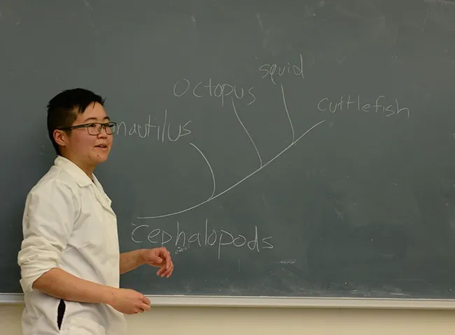 UC Davis biology lab manager Ivana Li discusses ocean life at the 2019 UC Davis Biodiversity Museum Day. (Photo by Kathy Keatley Garvey)