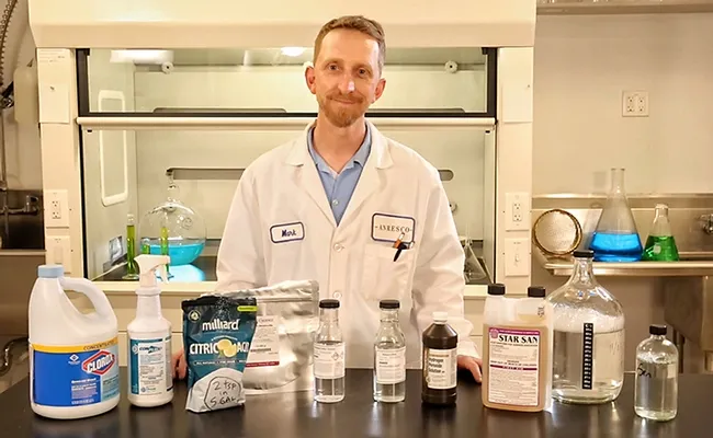 Master Beekeeper Mark Carlson of San Francisco will present an online course, hosted by the California Master Beekeeper Program, on "An Introduction to Mead 2021." (Photo courtesy of Mark Carlson)