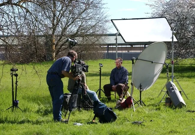 Eric Mussen being interviewed Feb. 29, 2008 by Good Morning America. (Photo by Kathy Keatley Garvey)