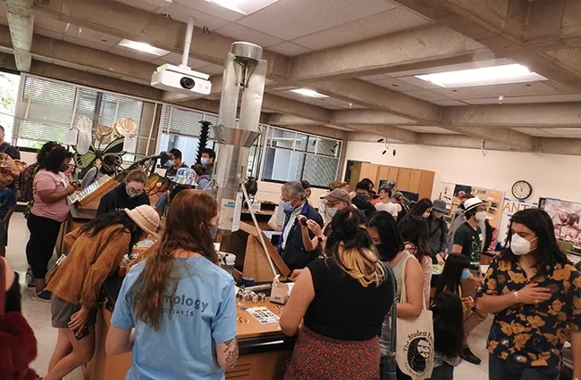 The crowd flows into 122 Briggs Hall in the early morning of April 23, UC Davis Picnic Day. (Photo by Kathy Keatley Garvey)