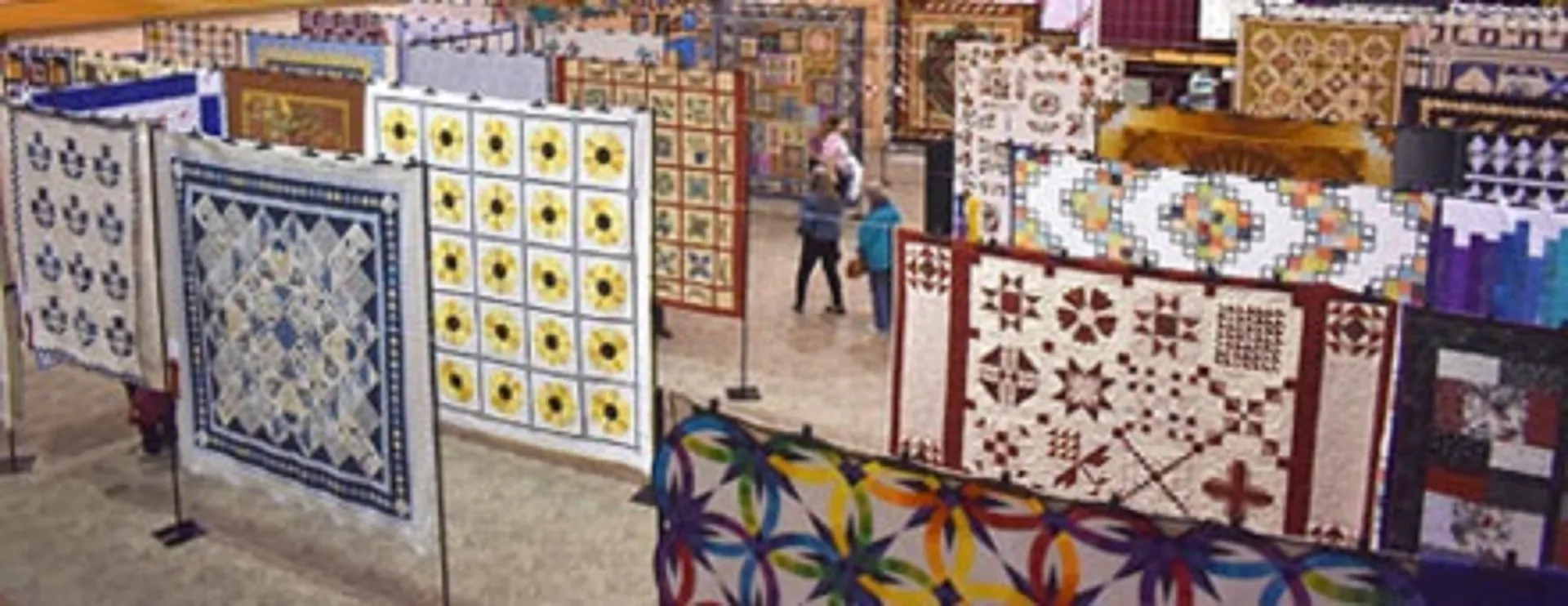 quilt-show-overhead-shot