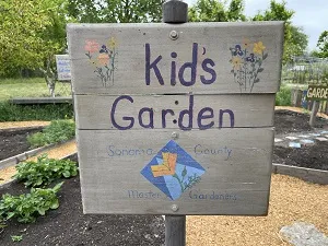 Learn about the UC Master Gardeners of Sonoma County