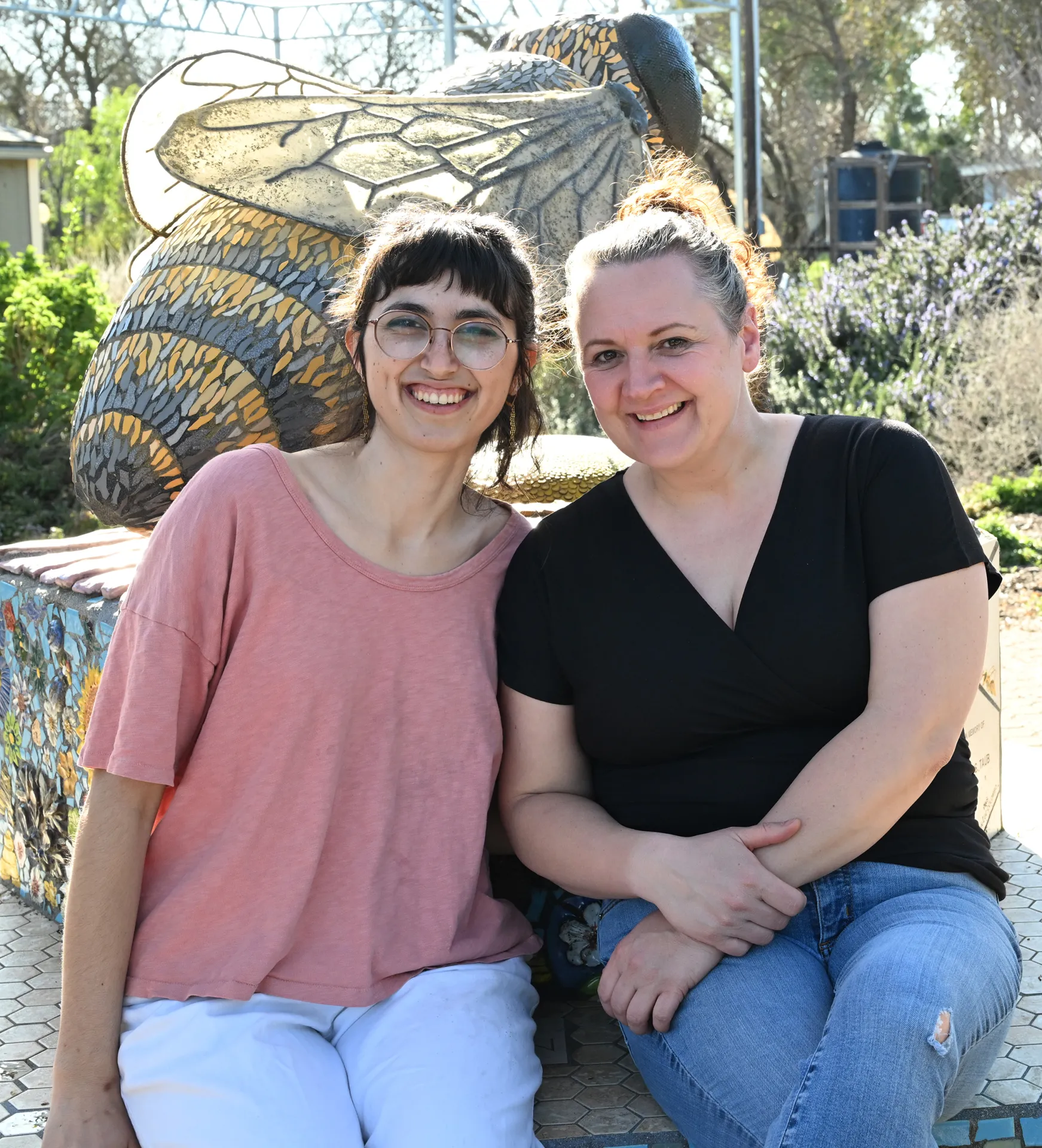Samantha Murray and Elina Lastro Nino at the UC Davis Bee Haven. (Photo by Kathy Keatley Garvey)