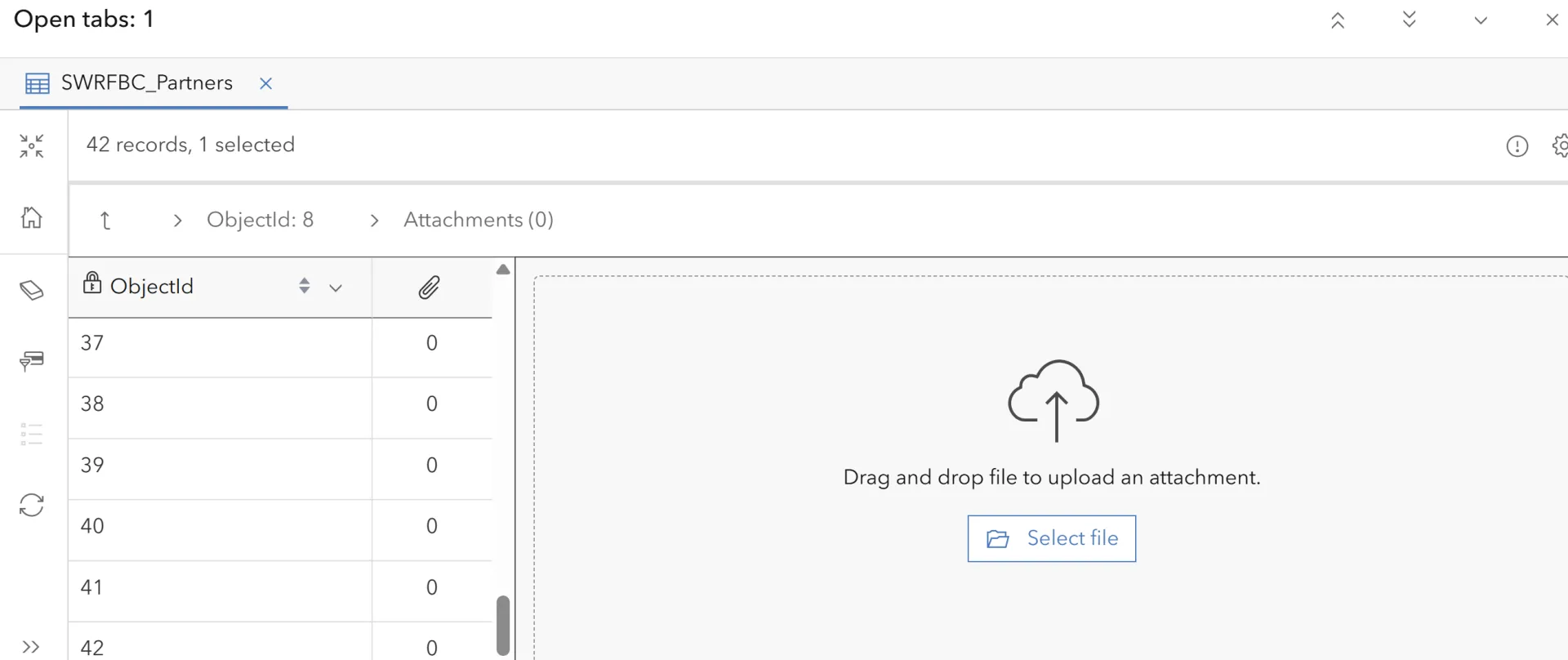Upload photos in the Attribute Table