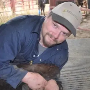  Nikolas S Schweitzer 