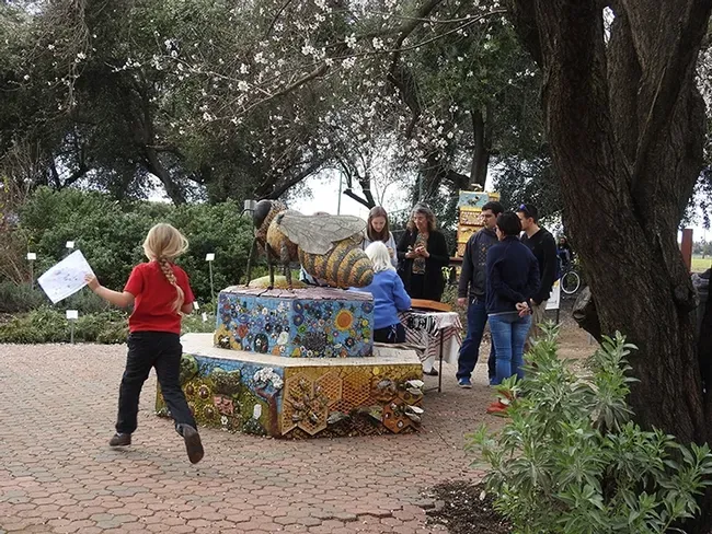 The UC Davis Bee Haven will be participating in the UC Davis Biodiversity Museum Day. (Photo by Kathy Keatley Garvey)