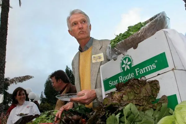 OrganicMarin-20081116__17organic%20weber