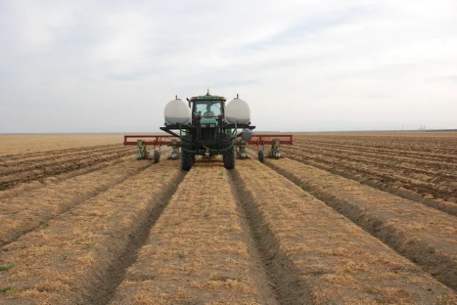 Sanchez Farm Equipment