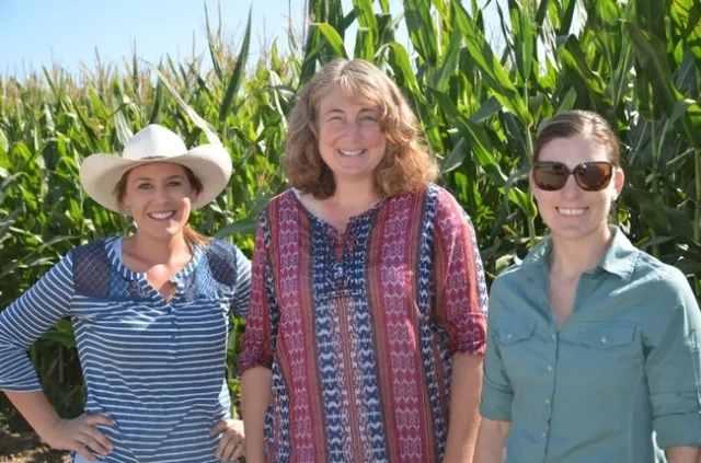 Soil Health Baseline Monitoring Team. Left to right: Wendy Krehbiel, Megan Schroeder (USDA-NRCS), and Betsy Karle (UCCE Glenn County).