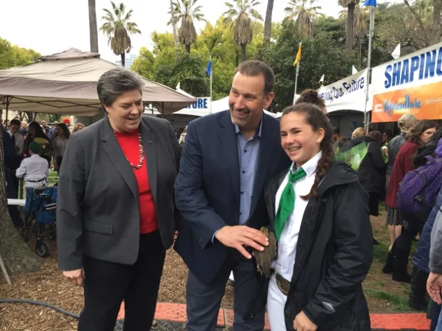 Northern California grower Assemblymember Brian Dahle visited with Humiston and Bella.