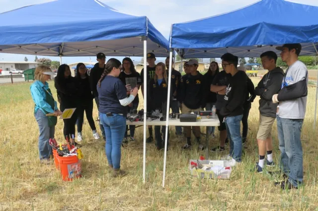 Learning about using the right trap for the right pest.