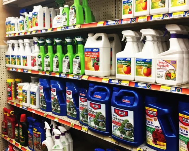 Pesticides on shelf. (Credit: Anne Schellman)