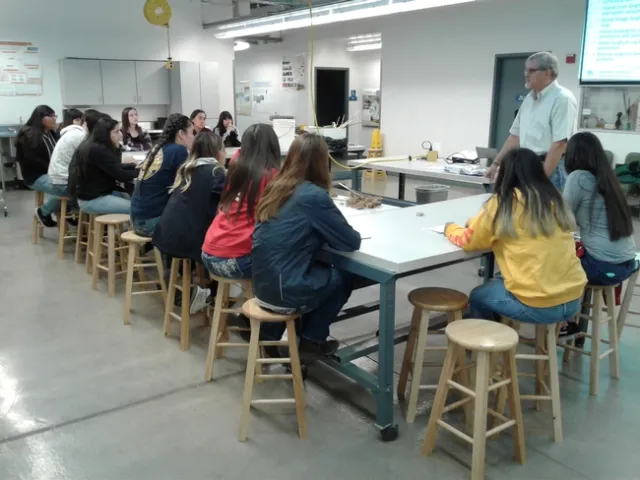 Director Jeff Dahlberg teaches about sorghum and healthy whole grains.