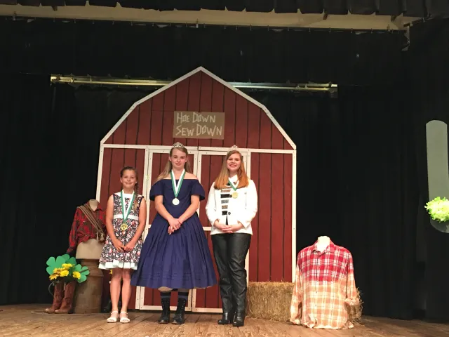 2016 Fashion Revue Top Division Winners