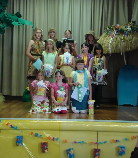 2009 Fashion Revue Division Winners