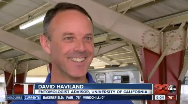 David Haviland, UC Cooperative Extension entomology and integrated pest management advisor in Kern County, taught students about good bugs and bad bugs at Farm Day in the City.