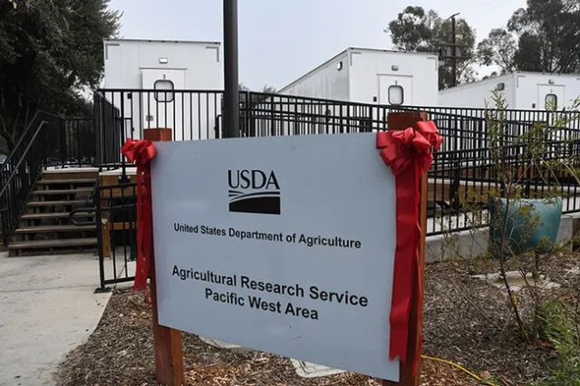 The sign in front of the USDA-ARS facility. (Photo by Kathy Keatley Garvey)