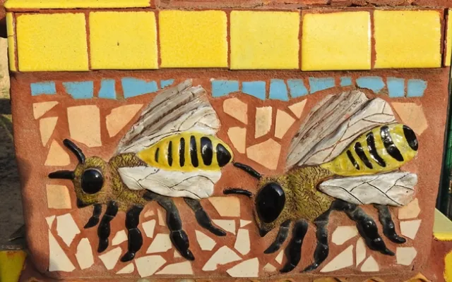 This is the work of the UC Davis Art/Science Fusion Program, led by entomologist-artist Diane Ullman of the UC Davis Department of Entomology and Nematology faculty, and artist/scientist Donna Billick, who holds a degree in genetics. (Photo by Kathy Keatley Garvey)