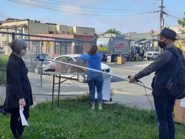 Dawn Kooyumjian is interviewed by KCBS reporter Matt Biglar about the UC Master Gardeners in Contra Costa County donating plants to Oakland students.
