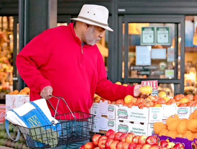 A new scientific report has been published that will be used to update the official Dietary Guidelines for Americans. The guidelines are designed to increase people's knowledge of how to eat healthfully.