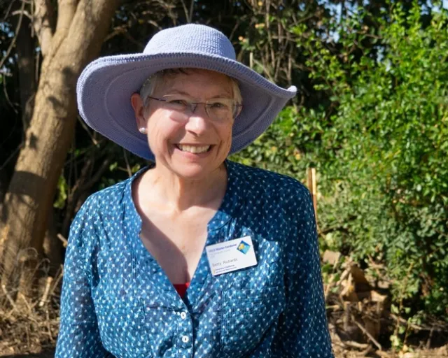 UCCE San Bernardino County Master Gardener Betty Richards volunteering at the Asistencia in Redlands.