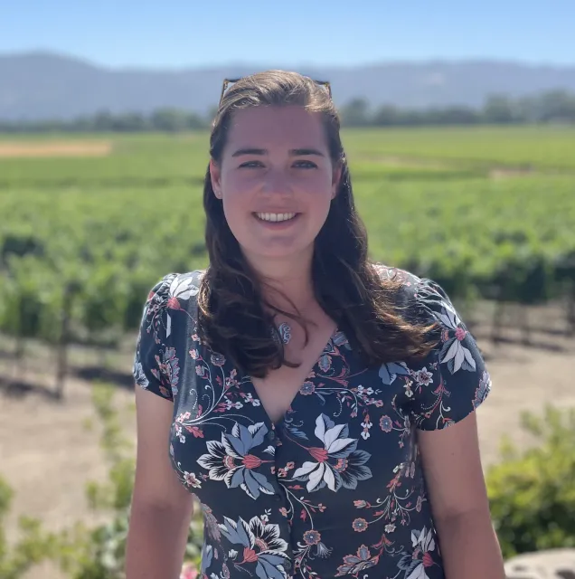 Lauren Marigliano Headshot