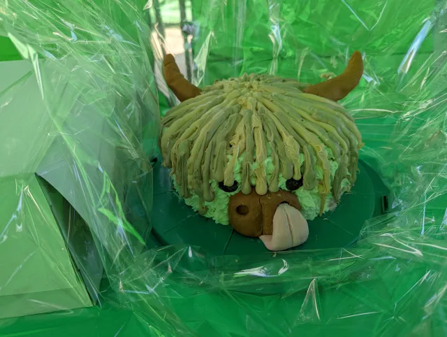 Battle of the Bakers Cow Cake Entry