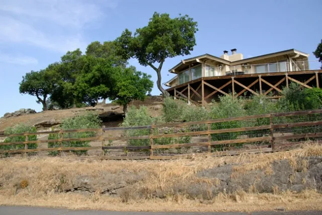 Firewise landscaping. napafirewise.org