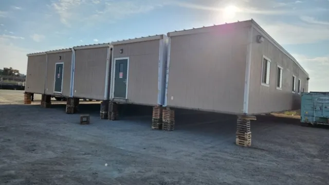 Five office units sit on blocks.