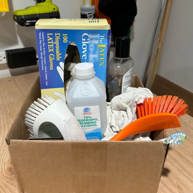 Create a kit of cleaning supplies so you can easily care for your tools any time.