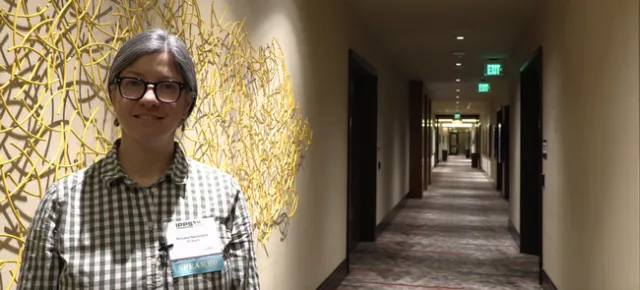 Kosana Suvocarev, profesora asistente de Extensión Cooperativa en UC Davis habló sobre el uso de agua en cultivos tanto en viveros e invernaderos.