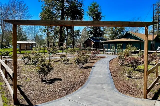 Rose Garden Corral - April 2024