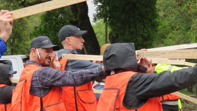 Participants in a forest inventory course learn how to gather data on their forestland using California Tree Sticks. Credit: G.Dean.