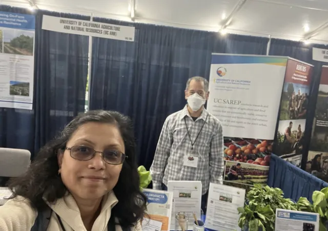 Srabani Das took a selfie at EcoFarm with Phillip Fujiyoshi, UCCE small farms community educator.