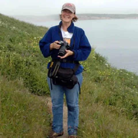 Fran Keller is an enthusiastic entomologist and an outstanding teacher. Plus, she's an accomplished artist, illustrator, and a nature and insect photographer.