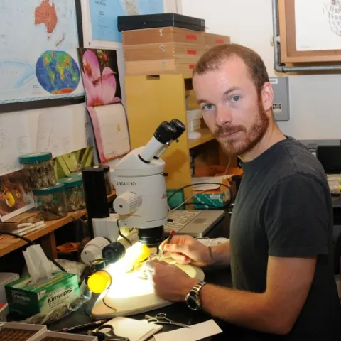 PESIDENT'S PRIZE--Michael Branstetter, a doctoral candidate in entomology at the University of California, Davis, won a coveted President's Prize for his presentation on ants at the Entomological Society of America's 56th annual meeting, held Nov. 16-19 in Reno. His major professor is Phil Ward. (Photo by Kathy Keatley Garvey)