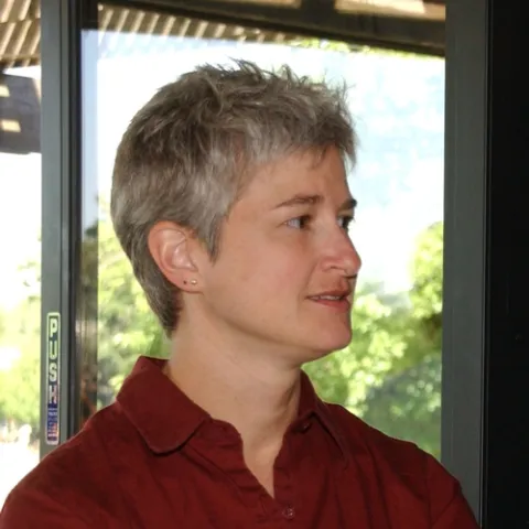 NOTED MALARIA EXPERT Shirley Luckhart will be the first speaker in the UC Davis Department of Entomology's fall seminar series. She will speak from 12:10 to 1 p.m., Wednesday, Sept. 29 in 122 Briggs Hall. (Photo by Kathy Keatley Garvey)