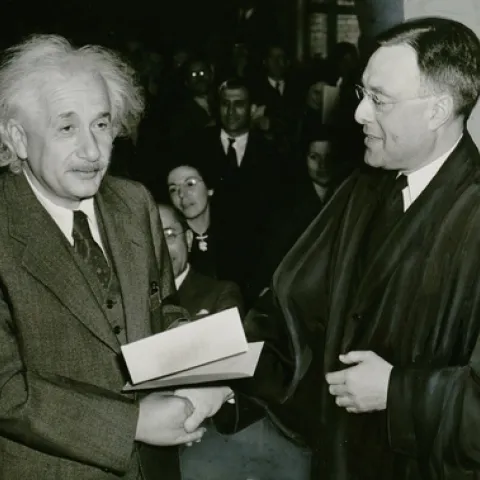 GERMAN-BORN physicist Albert Einstein (left), shown here accepting American citizenship in 1940, never said “If the bee disappears from the surface of the earth, man would have not more than four years to live," his biographers say. At right is Judge Phillip Forman. (Photo Courtesy of Wikipedia Commons)
