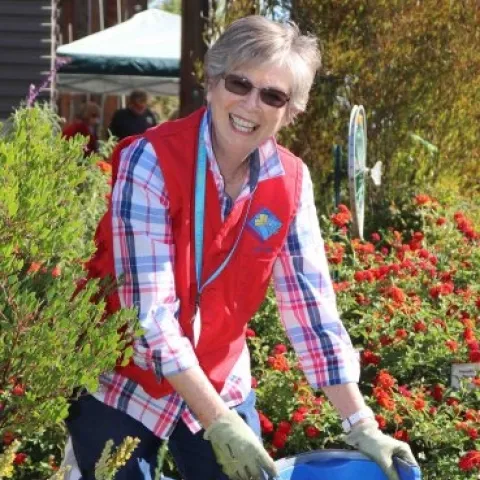 A San Joaquin Master Gardener working in the Learning Landscape