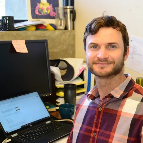 Ecologist Patrick Grof-Tisza, a postdoctoral fellow affiliated with the Richard "Rick" Karban lab, UC Davis Department of Entomology and Nematology, has received the Marie Skłodowska-Curie Postdoctoral Fellowship funded by the European Commission.(Photo by Kathy Keatley Garvey)